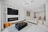 1711 Allen Pkwy - Photo 10