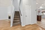 607 Travis Street - Photo 17