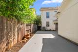 607 Travis Street - Photo 29