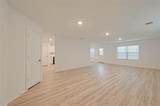 11098 Lake Mist Lane - Photo 4