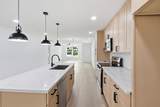2403 Raymond Street - Photo 15