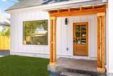 326 Sharer Street - Photo 2