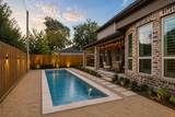 1616 Hewitt Drive - Photo 2