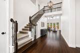 1616 Hewitt Drive - Photo 4