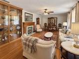 109 Broadway - Photo 2