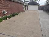 9406 Sunlake Drive - Photo 31