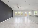 4901 Thunderbird - Photo 11