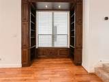 1727 Stacy Crest - Photo 10