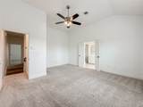 1727 Stacy Crest - Photo 21