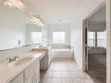 1727 Stacy Crest - Photo 25