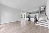 2183 Mansfield - Photo 3