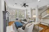 1315 Hyde Park Boulevard - Photo 11