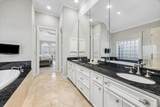 1315 Hyde Park Boulevard - Photo 17