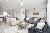 2401 Chapman Street - Photo 9