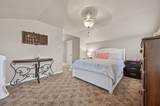 9818 Twin Shores Drive - Photo 44