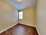 2324 Shady Tree Lane - Photo 14