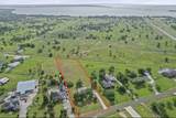15806 Lakeview Drive - Photo 3