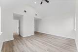 15806 Lakeview Drive - Photo 31
