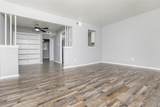 1212 Hampshire Ln - Photo 14