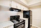1212 Hampshire Ln - Photo 4