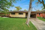 2806 Oak Drive - Photo 2