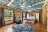 1823 Will Scarlett Street - Photo 17