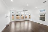 5326 Darling Street - Photo 11