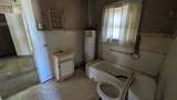 1111 Austin Street - Photo 7