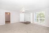 12151 N Interstate Hwy 35 - Photo 14