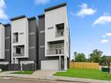 1604 Mary Street - Photo 2