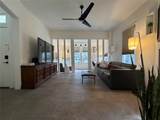 318 Hyde Park Boulevard - Photo 16