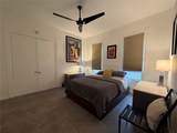 318 Hyde Park Boulevard - Photo 18