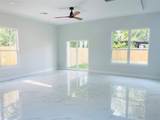 7203 Weyburn Street - Photo 15