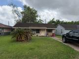 2029 Avenue H - Photo 1