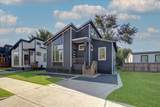 2614 Noble Street - Photo 2