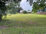 512 Travis St Street - Photo 3