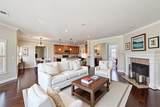 4511 Katies Creek Avenue - Photo 10