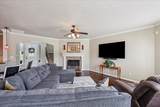 4511 Katies Creek Avenue - Photo 11