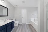 527 Remington Point Court - Photo 15