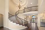 8527 Woods Hollow Trail - Photo 11
