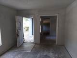 720 Macarthur Avenue - Photo 2