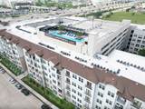 10300 Katy Freeway - Photo 1