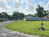 3205 Avenue E 1 - Photo 9