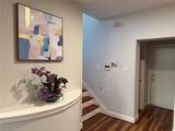 9833 Marlink - Photo 2