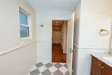 610 Hyde Park Boulevard - Photo 29