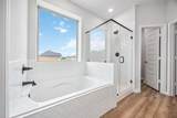 520 Barton Place Drive - Photo 16