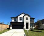 428 Summerset Landing Court - Photo 1