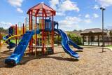 428 Summerset Landing Court - Photo 11