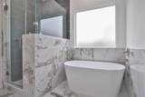 9343 Lavender St - Photo 18