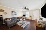 1600 T C Jester Boulevard - Photo 3